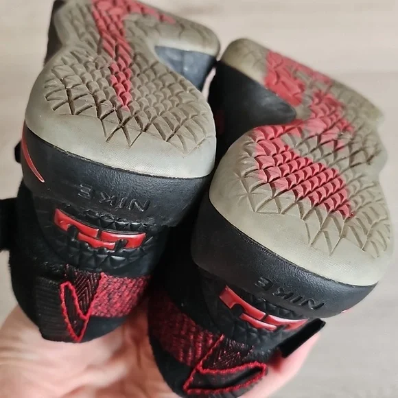 Nike Lebron Soldier 11 Sneakers, Toddler 11C - Picture 9 of 12
